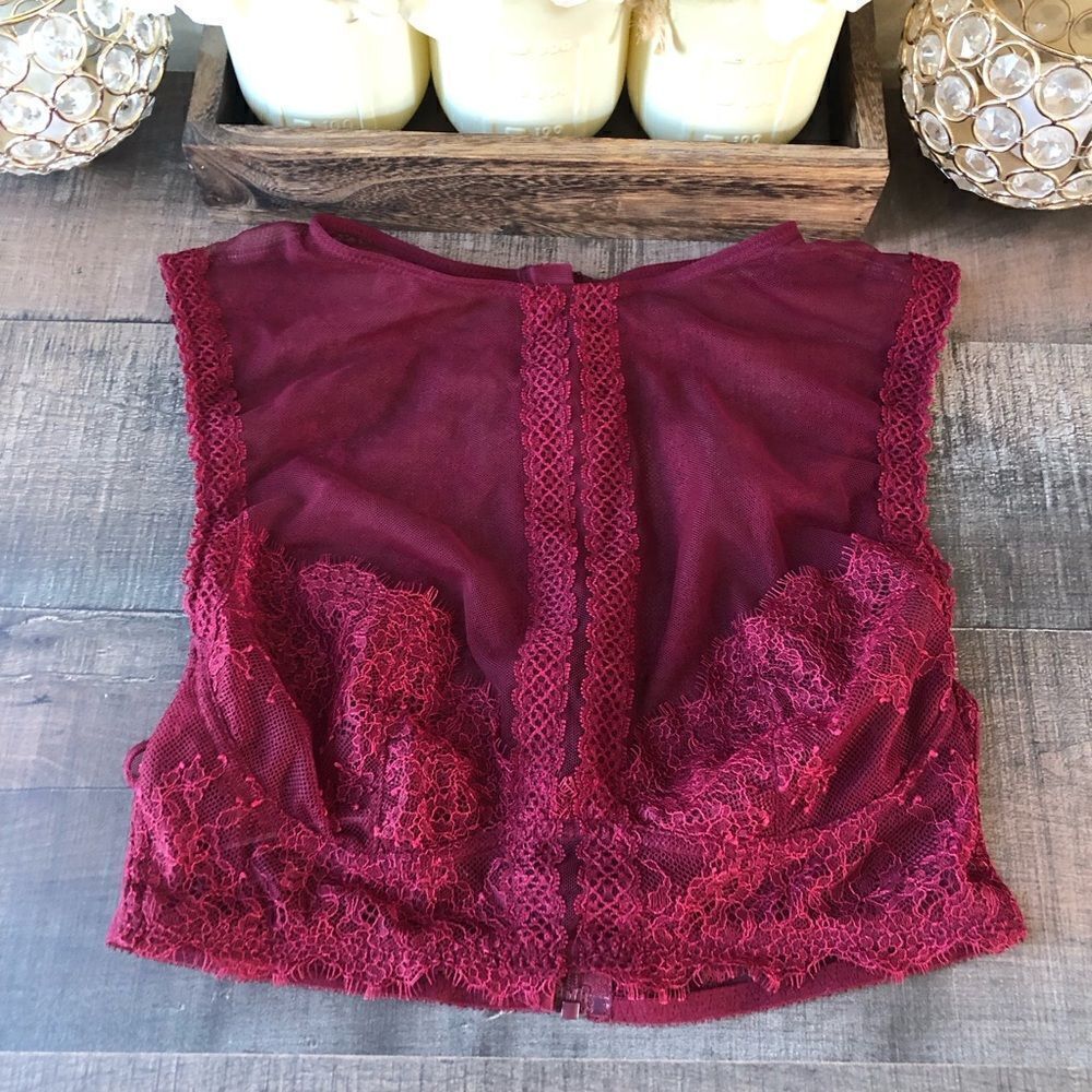 Victoria’s Secret Lace Mesh Bralette Top